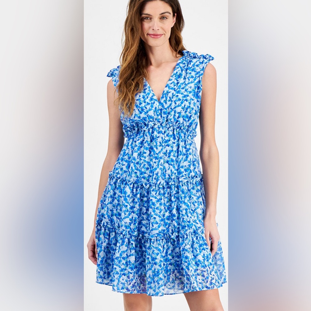 Taylor Size 4 NWT Knee Length Floral Dress